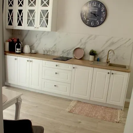 Capitals Apartment *