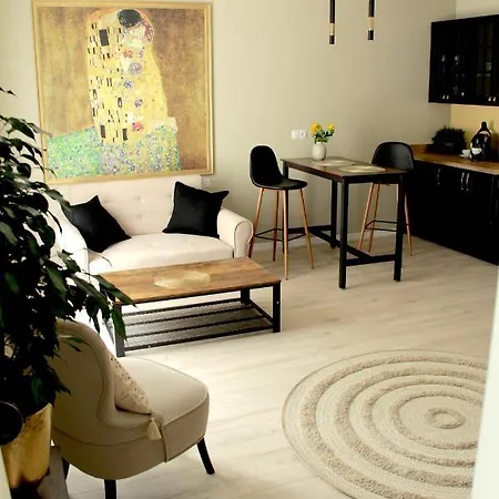 Capitals Apartment